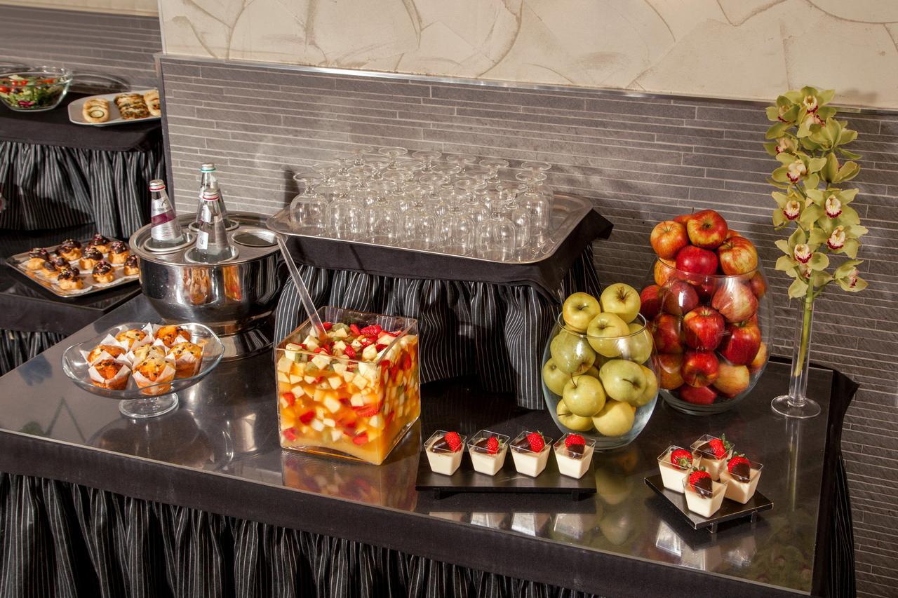 Camera Deluxe Matrimoniale/Doppia con Letti Singoli
